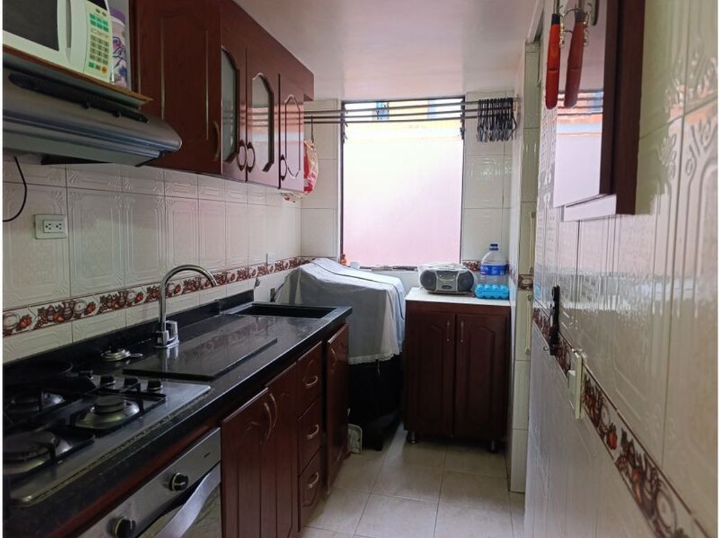 Apartamento de 3 alcobas en venta en La Isabela, Bogotá, 61 m² · foto 5 de 13