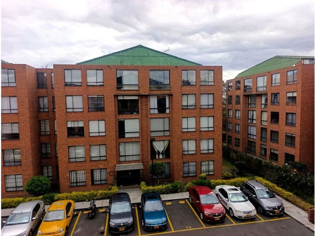 Apartamento de 3 alcobas en venta en La Isabela, Bogotá, 61 m² · foto 12 de 13