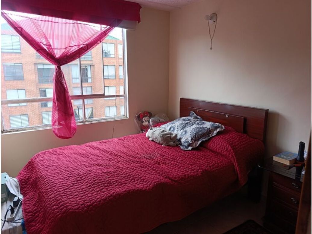 Apartamento de 3 alcobas en venta en La Isabela, Bogotá, 61 m² · foto 10 de 13
