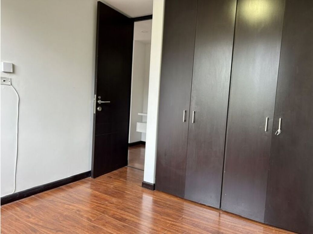 Apartamento de 3 alcobas en venta en Modelia Occidental, Bogotá, 108 m² · foto 9 de 20