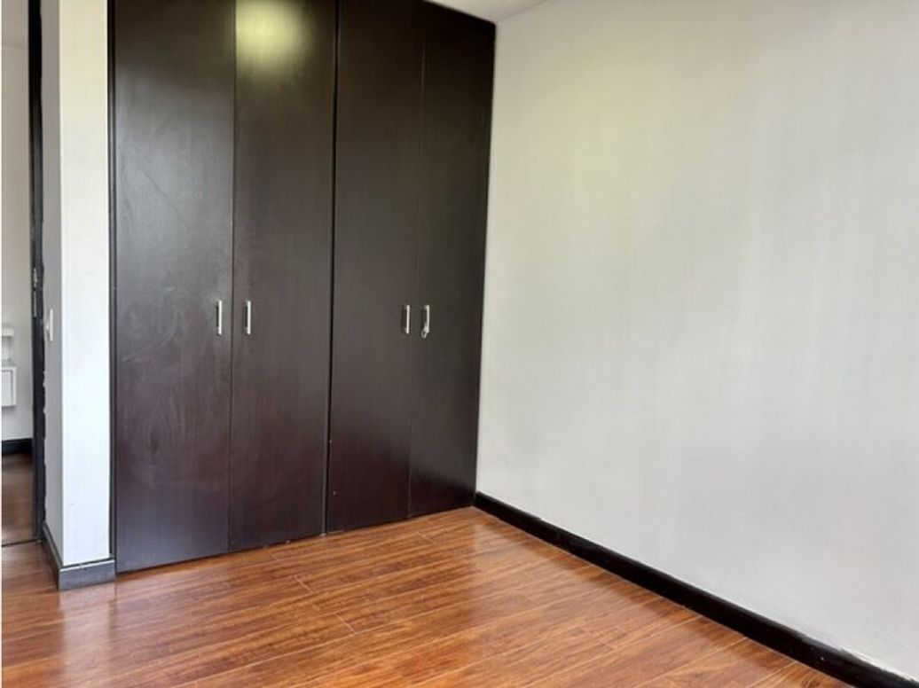 Apartamento de 3 alcobas en venta en Modelia Occidental, Bogotá, 108 m² · foto 8 de 20