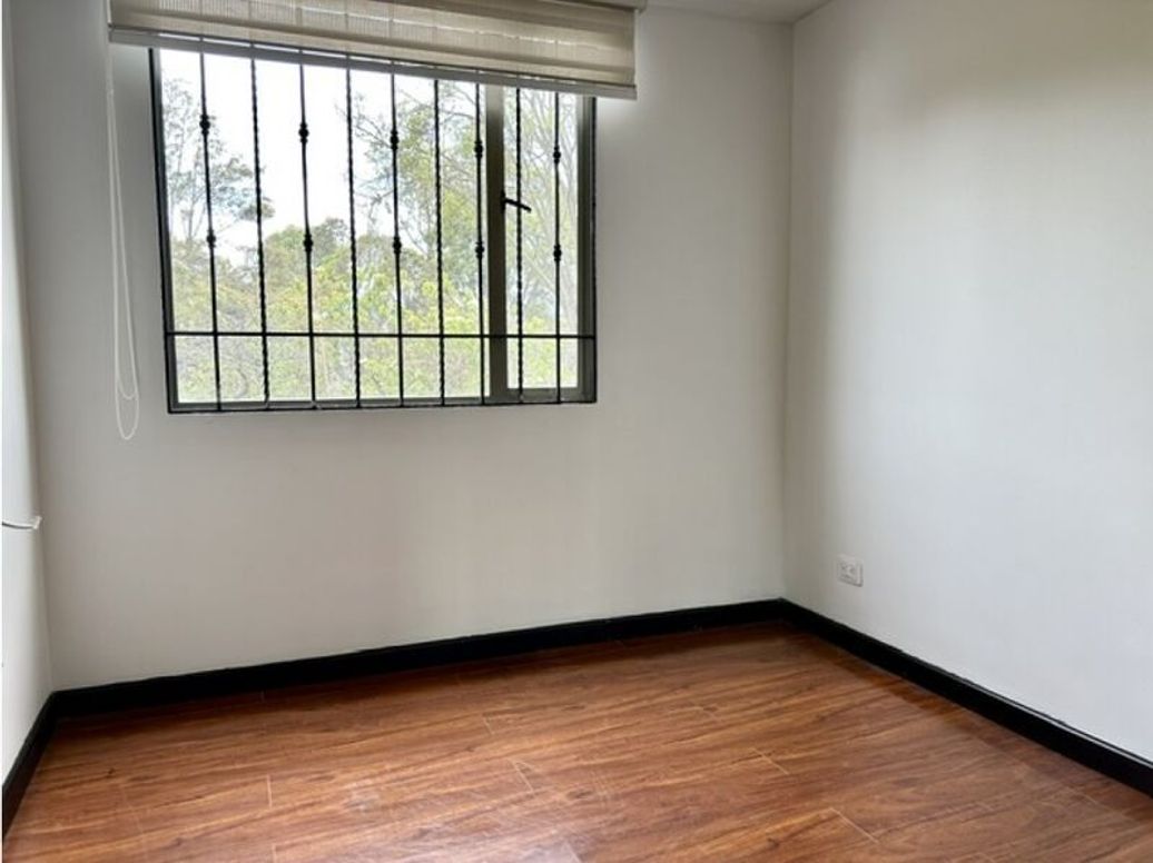 Apartamento de 3 alcobas en venta en Modelia Occidental, Bogotá, 108 m² · foto 10 de 20