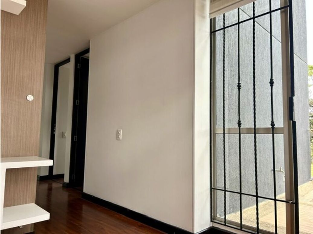 Apartamento de 3 alcobas en venta en Modelia Occidental, Bogotá, 108 m² · foto 11 de 20