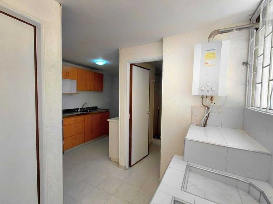 Apartamento de 3 alcobas en venta en Mónaco, Bogotá, 111 m² · foto 19 de 20