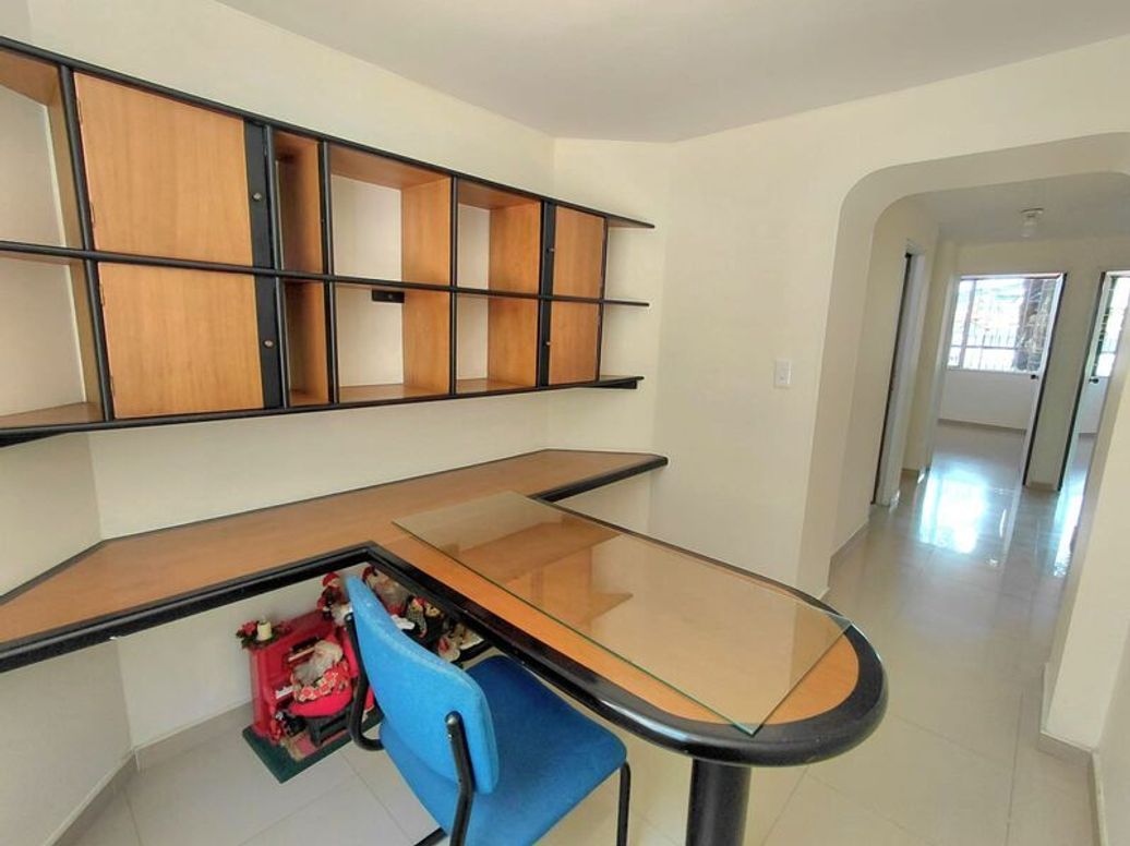 Apartamento de 3 alcobas en venta en Mónaco, Bogotá, 111 m² · foto 16 de 20