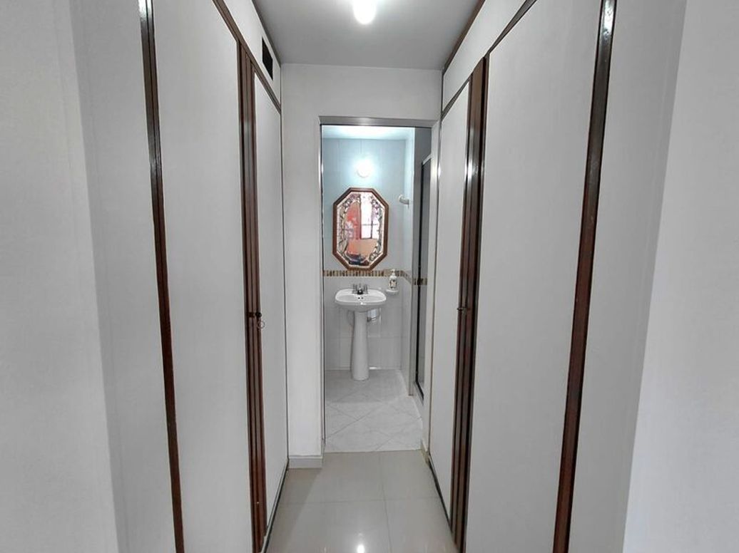 Apartamento de 3 alcobas en venta en Mónaco, Bogotá, 111 m² · foto 13 de 20