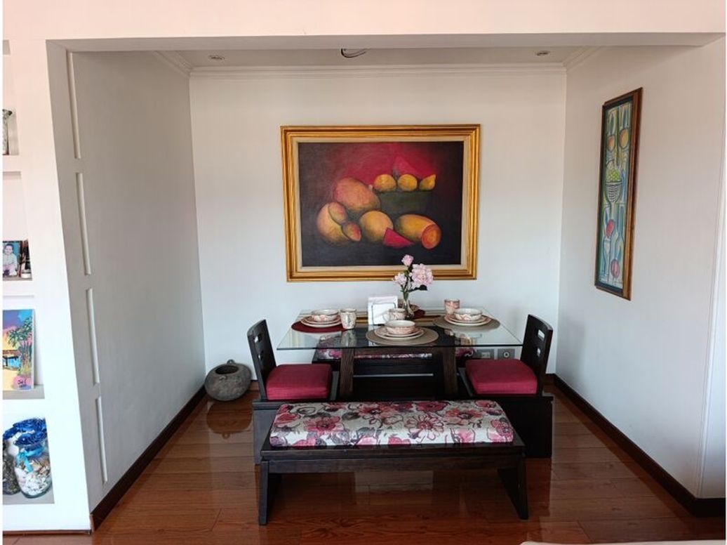 Apartamento de 4 alcobas en venta en Cr. Loira Real, Bogotá, 138 m² · foto 9 de 20