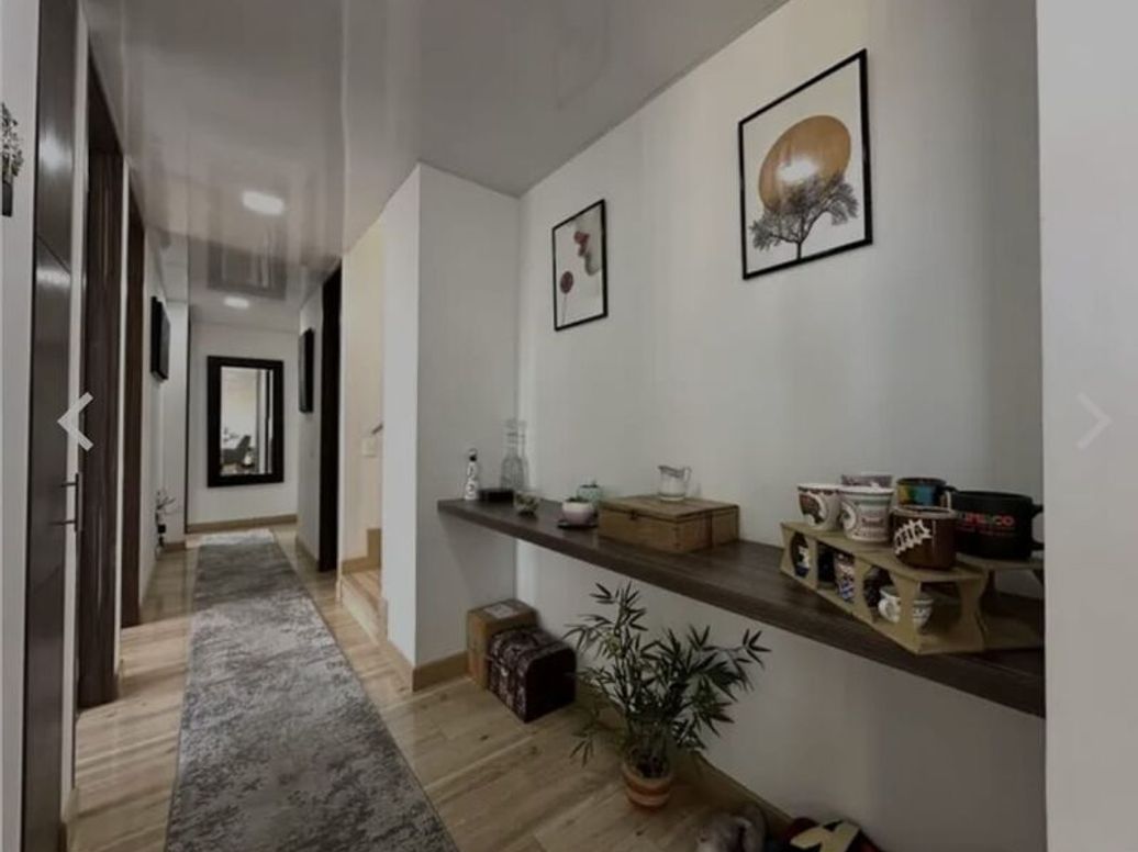 Apartamento de 3 alcobas en venta en San José Del Prado, Bogotá, 127 m² · foto 3 de 20