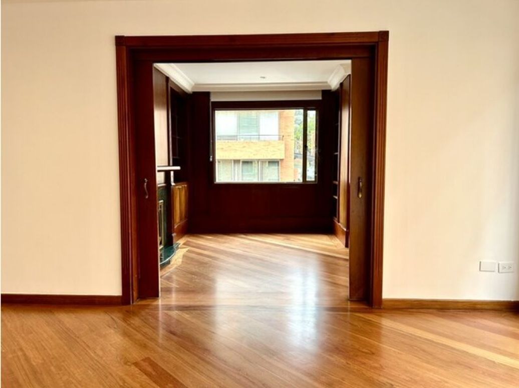 Apartamento de 3 alcobas en venta en Chicó Norte, Bogotá, 221 m² · foto 9 de 20