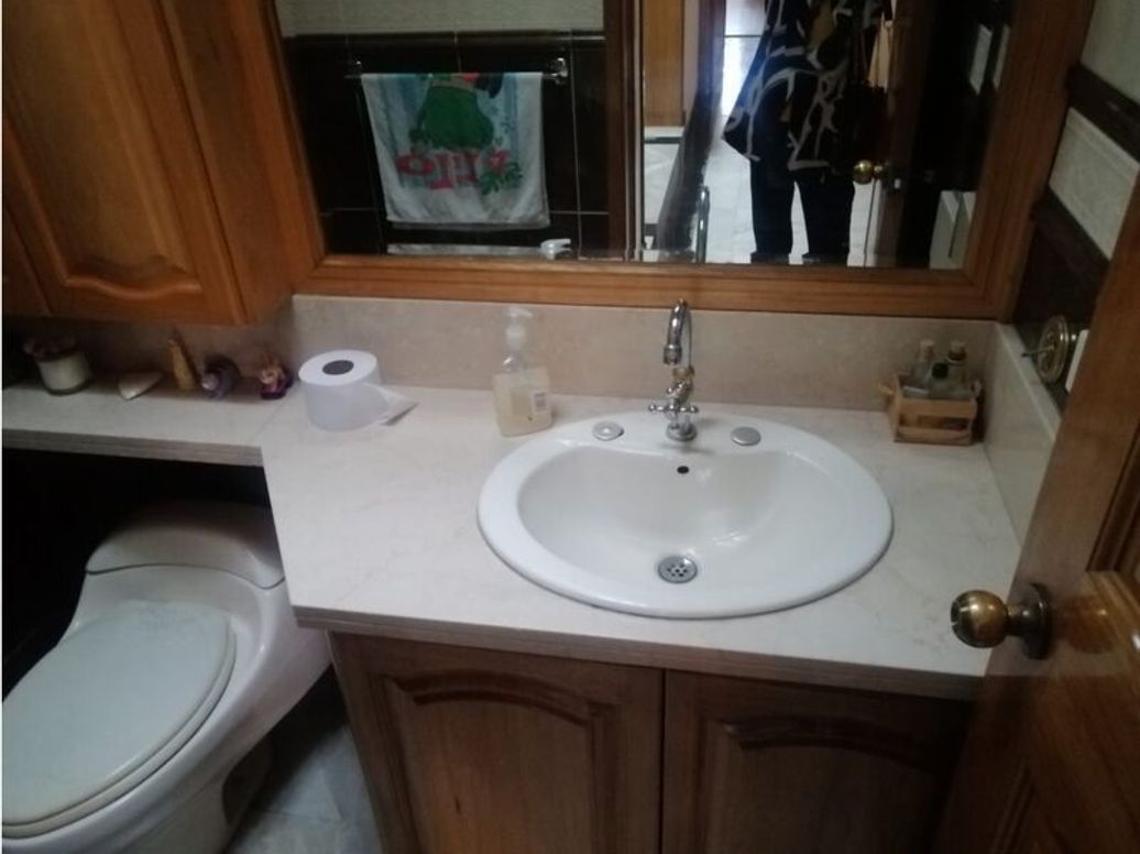 Casa de 6 alcobas en venta en Niza Norte, Bogotá, 450 m² · foto 11 de 20