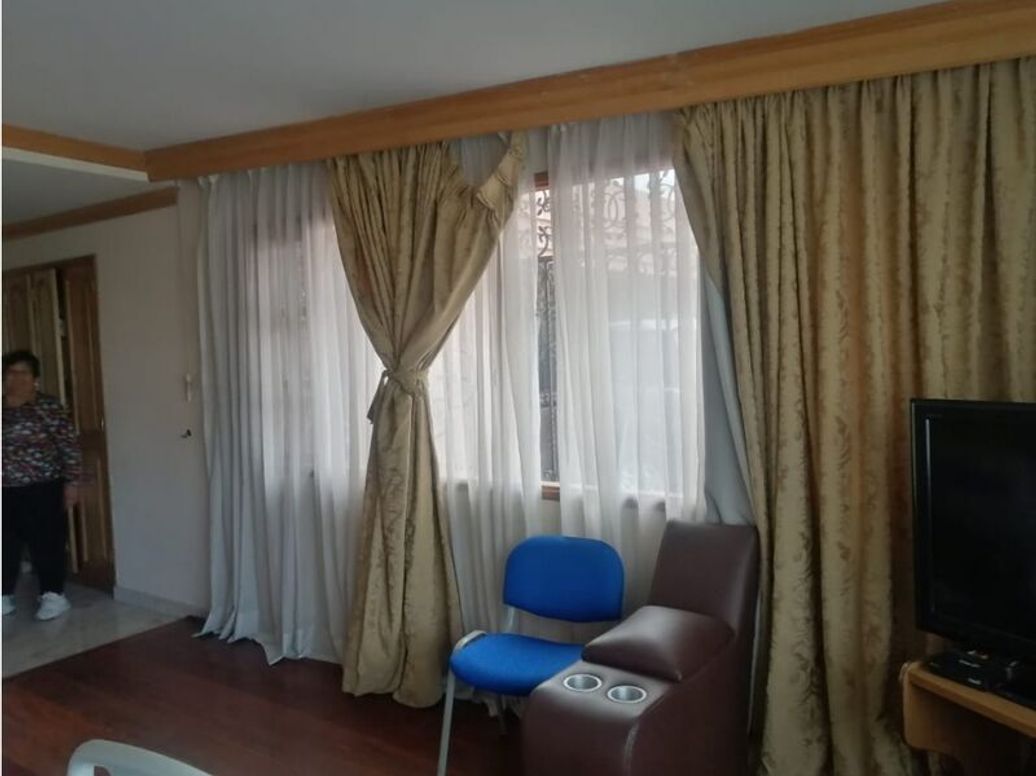 Casa de 6 alcobas en venta en Niza Norte, Bogotá, 450 m² · foto 20 de 20