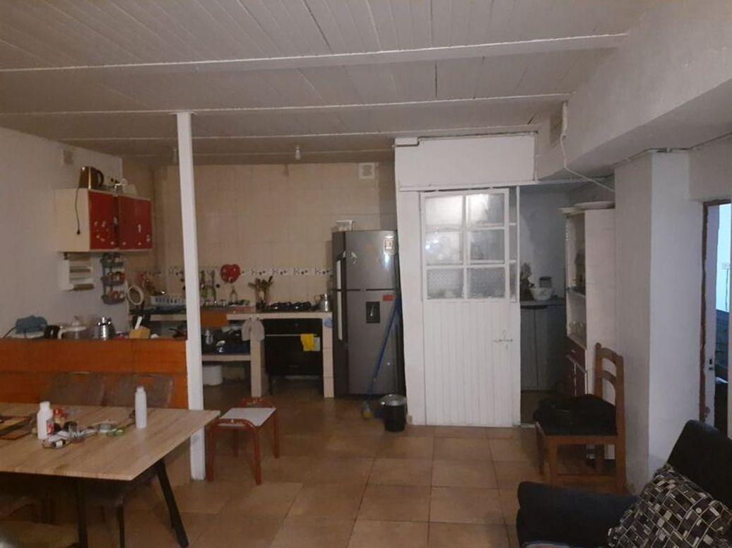 Casa de 9 alcobas en venta en La Ronda, Bogotá, 240 m² · foto 5 de 18