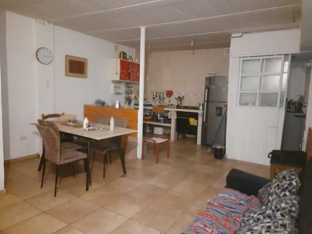 Casa de 9 alcobas en venta en La Ronda, Bogotá, 240 m² · foto 4 de 18