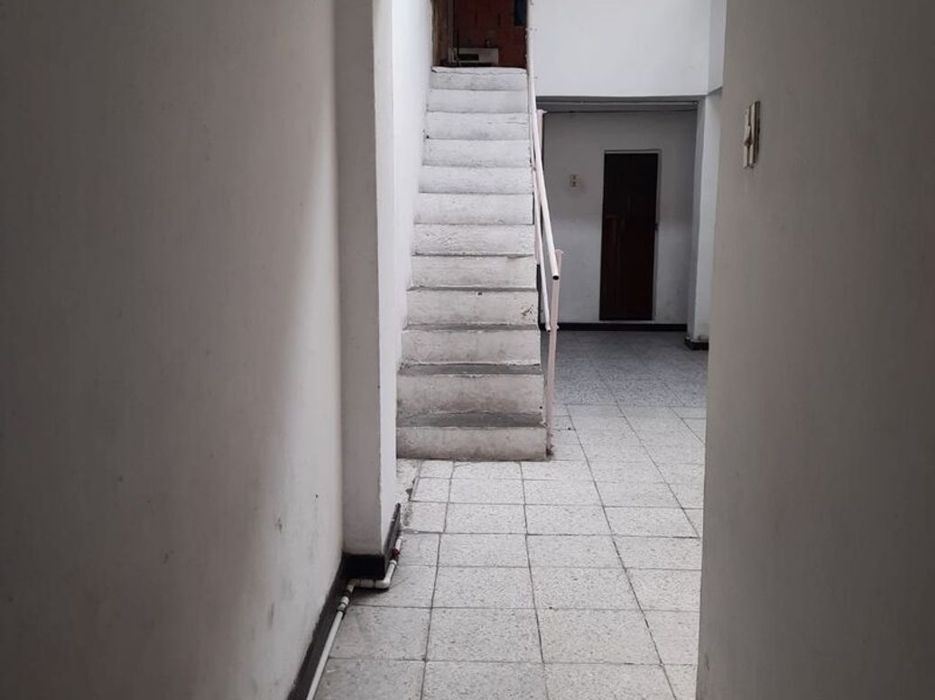 Casa de 9 alcobas en venta en La Ronda, Bogotá, 240 m² · foto 6 de 18