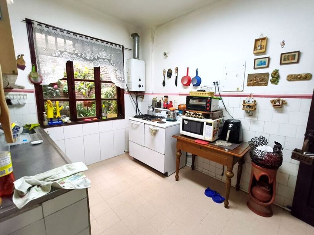 Casa de 6 alcobas en venta en Teusaquillo, Bogotá, 320 m² · foto 7 de 20