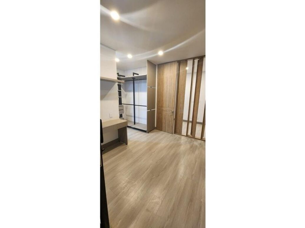 Apartaestudio en venta en Bella Suiza, Bogotá, 41 m² · foto 8 de 18