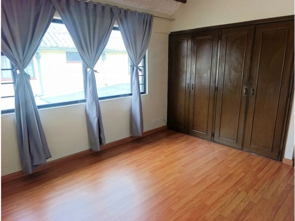 Casa de 3 alcobas en venta en Estrella Del Norte, Bogotá, 164 m² · foto 11 de 20