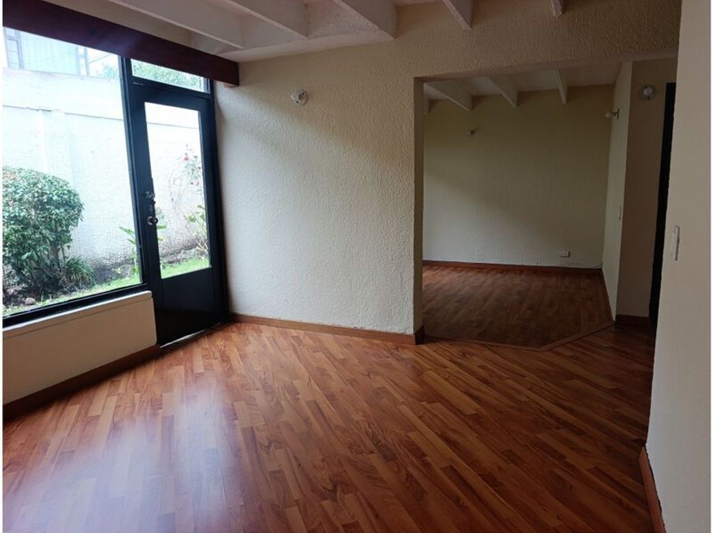 Casa de 3 alcobas en venta en Estrella Del Norte, Bogotá, 164 m² · foto 13 de 20