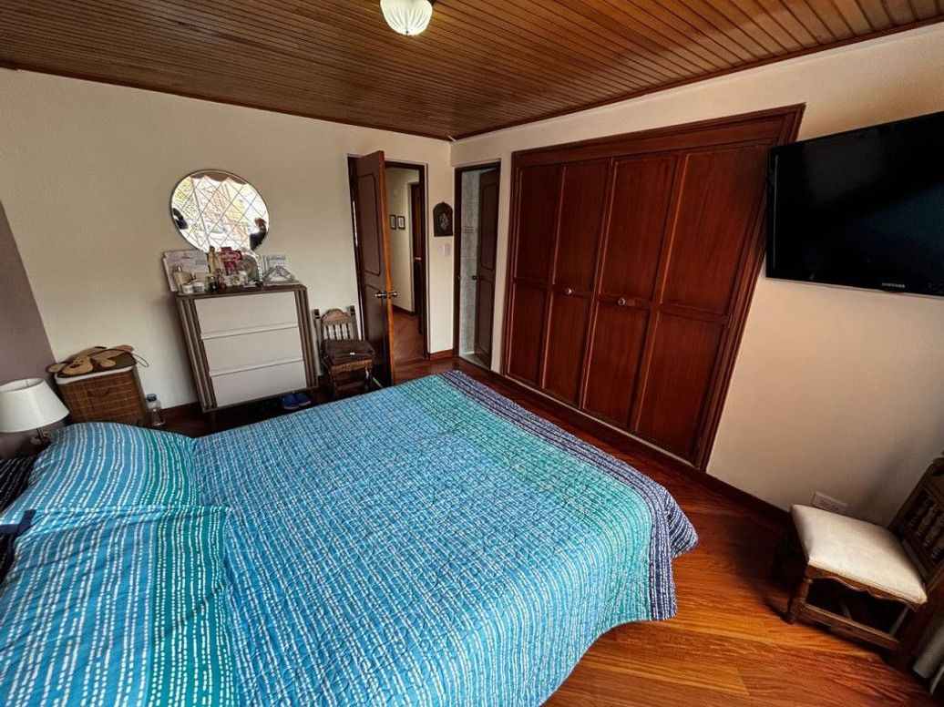 Casa de 3 alcobas en venta en Cedro Salazar, Bogotá, 156 m² · foto 11 de 16
