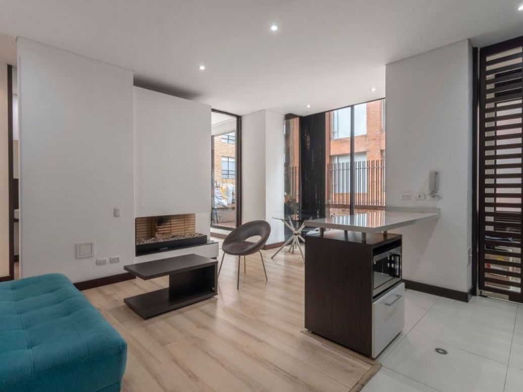 Apartamento de 1 alcoba en venta en Chico Norte Et. Iii, Bogotá, 60 m² · foto 2 de 12