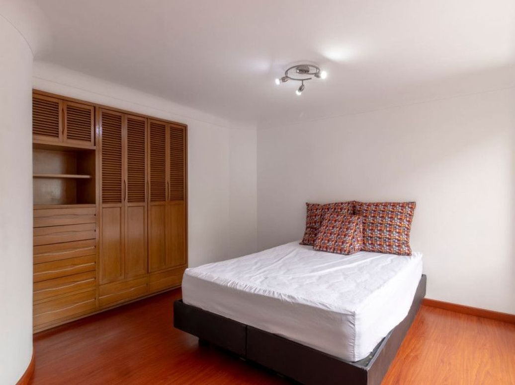 Apartamento de 3 alcobas en venta en Chico, Bogotá, 270 m² · foto 14 de 20