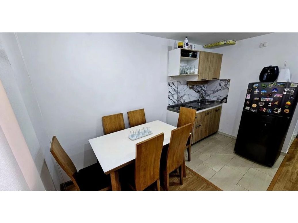 Apartamento de 2 alcobas en venta en Suba, Bogotá, 37 m² · foto 2 de 10