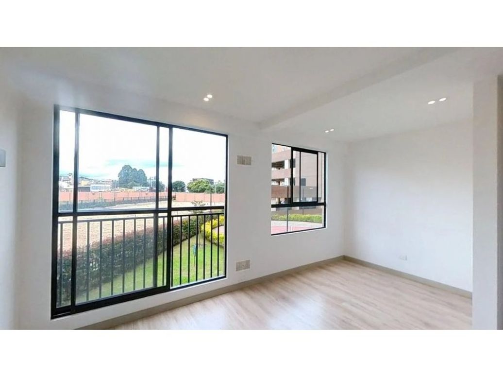 Apartamento de 1 alcoba en venta en Suba, Bogotá, 39 m² · foto 2 de 10