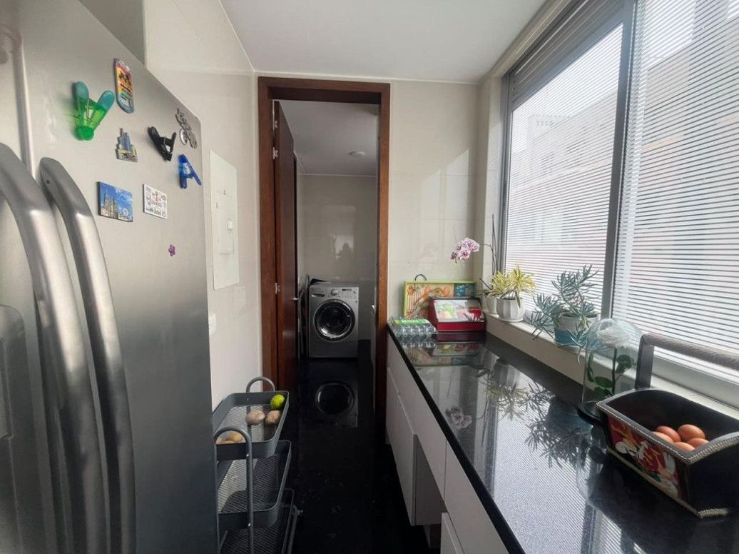 Apartamento de 3 alcobas en venta en La Carolina, Bogotá, 136 m² · foto 7 de 9