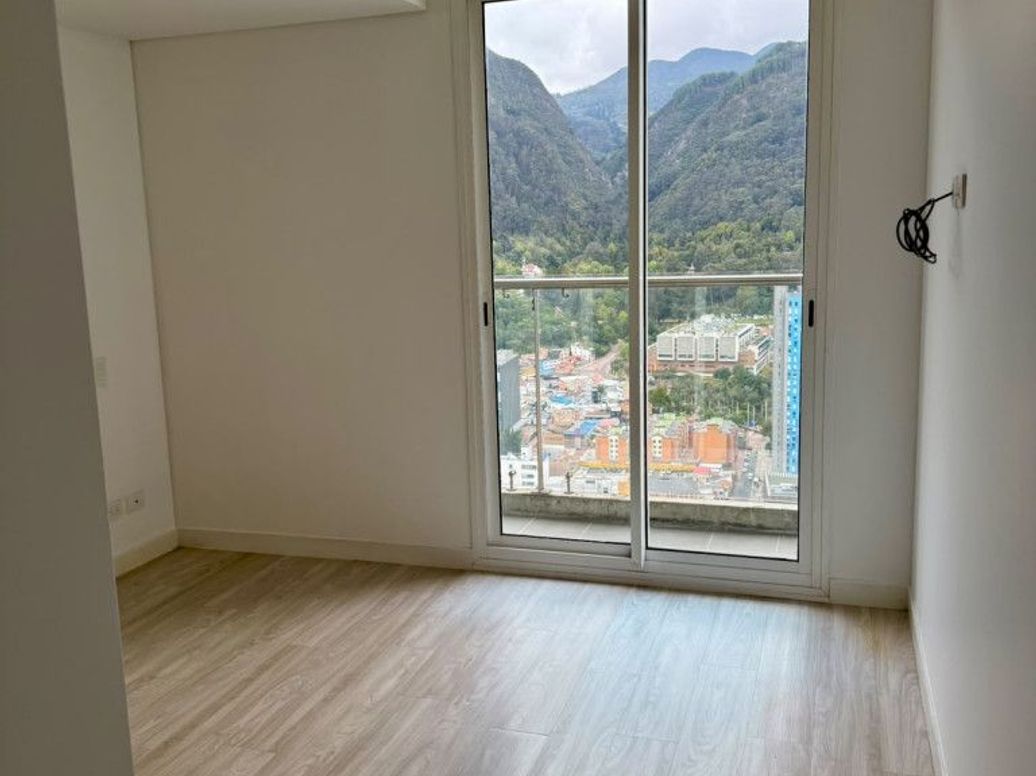 Apartaestudio en venta en Las Nieves, Bogotá, 56 m² · foto 7 de 11
