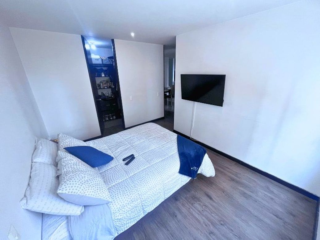 Apartamento de 2 alcobas en venta en Santa Barbara, Bogotá, 72 m² · foto 12 de 18