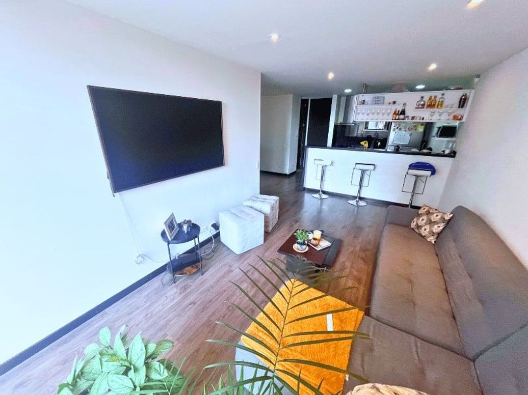 Apartamento de 2 alcobas en venta en Santa Barbara, Bogotá, 72 m² · foto 5 de 18