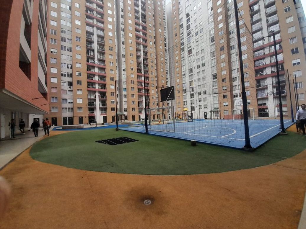 Apartamento de 2 alcobas en venta en Valladolid, Bogotá, 38 m² · foto 2 de 20