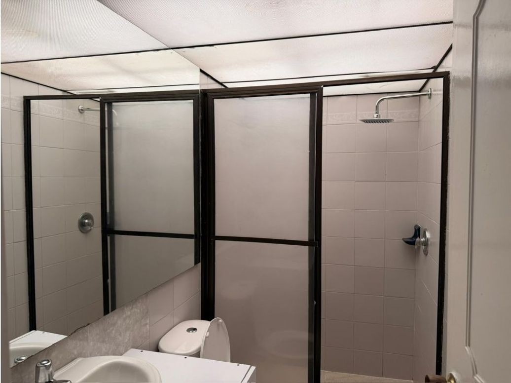 Casa de 3 alcobas en arriendo en Chico, Bogotá, 165 m² · foto 16 de 20