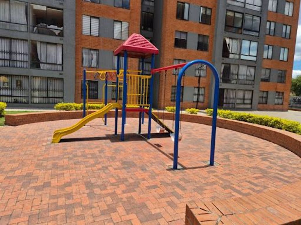 Apartamento de 2 alcobas en venta en El Tintal, Bogotá, 51 m² · foto 4 de 20