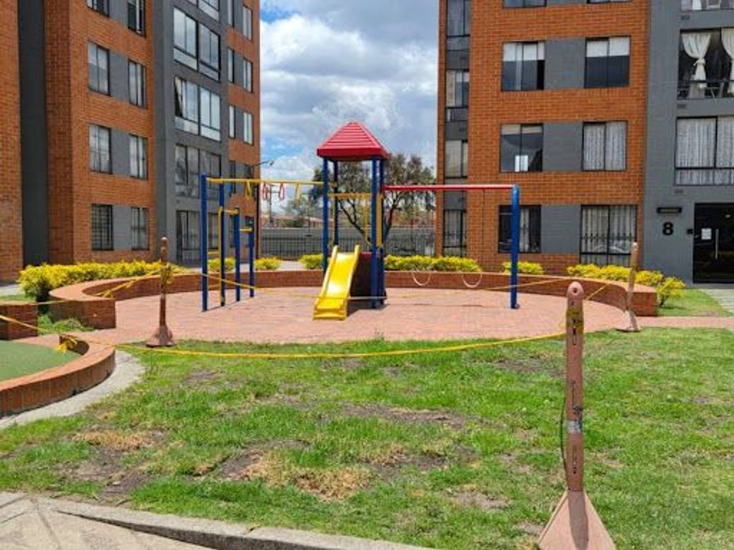 Apartamento de 2 alcobas en venta en El Tintal, Bogotá, 51 m² · foto 3 de 20