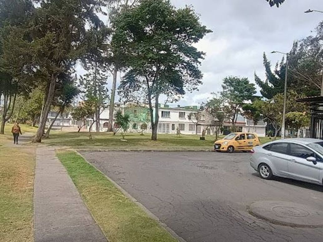 Apartamento de 1 alcoba en arriendo en El Rincón De Castilla, Bogotá, 51 m² · foto 2 de 20