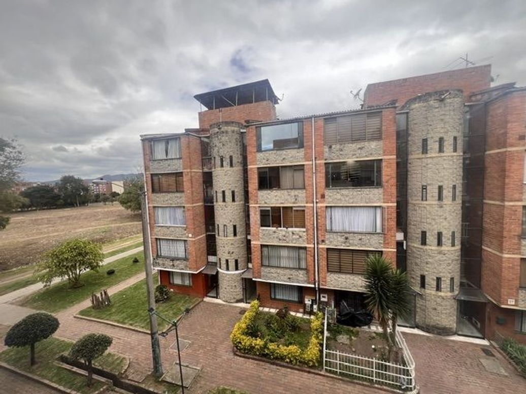 Apartamento de 3 alcobas en venta en Rincón De Santa Ines, Bogotá, 55 m² · foto 17 de 17