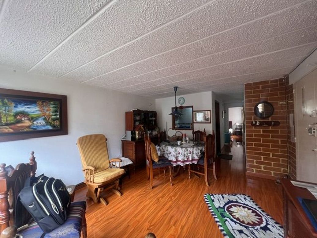 Apartamento de 3 alcobas en venta en Rincón De Santa Ines, Bogotá, 55 m² · foto 5 de 17