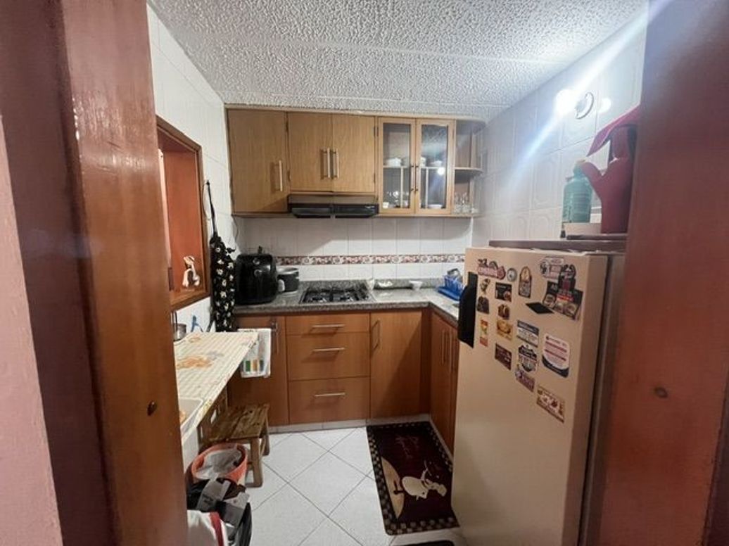 Apartamento de 3 alcobas en venta en Rincón De Santa Ines, Bogotá, 55 m² · foto 6 de 17