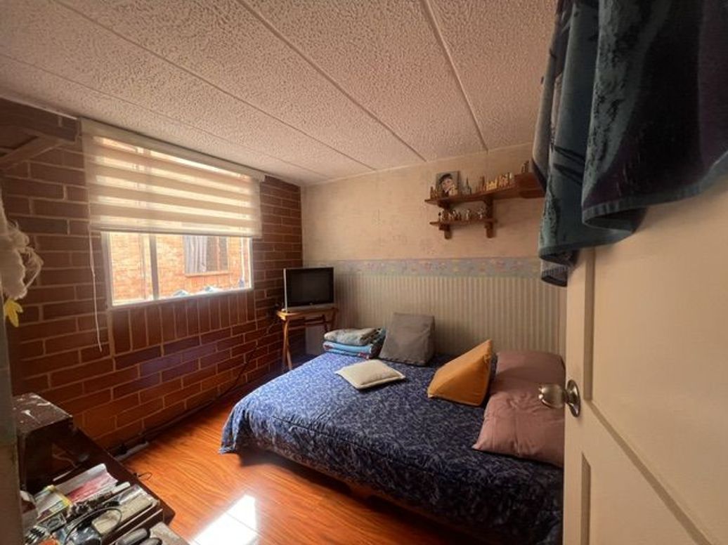 Apartamento de 3 alcobas en venta en Rincón De Santa Ines, Bogotá, 55 m² · foto 10 de 17