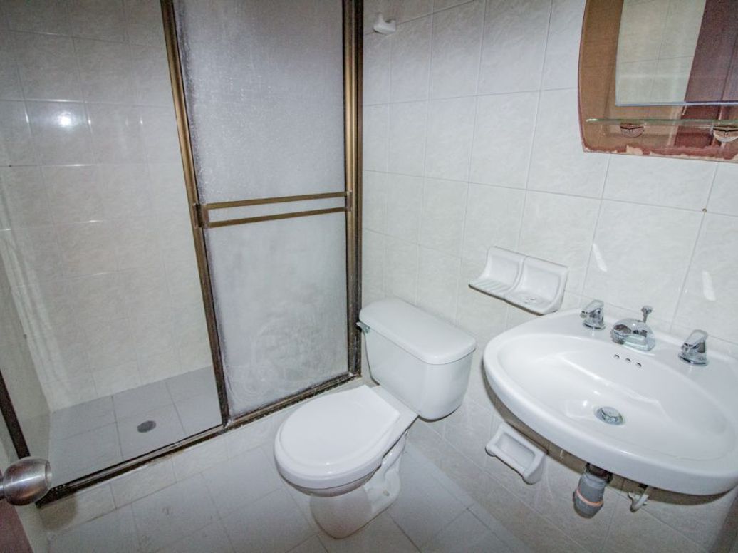 Apartamento de 3 alcobas en arriendo en Centro Americas, Bogotá, 80 m² · foto 5 de 16