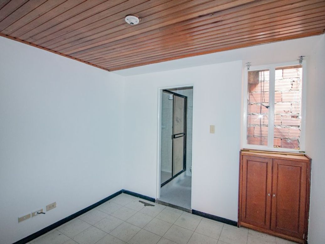 Apartamento de 3 alcobas en arriendo en Centro Americas, Bogotá, 80 m² · foto 10 de 16