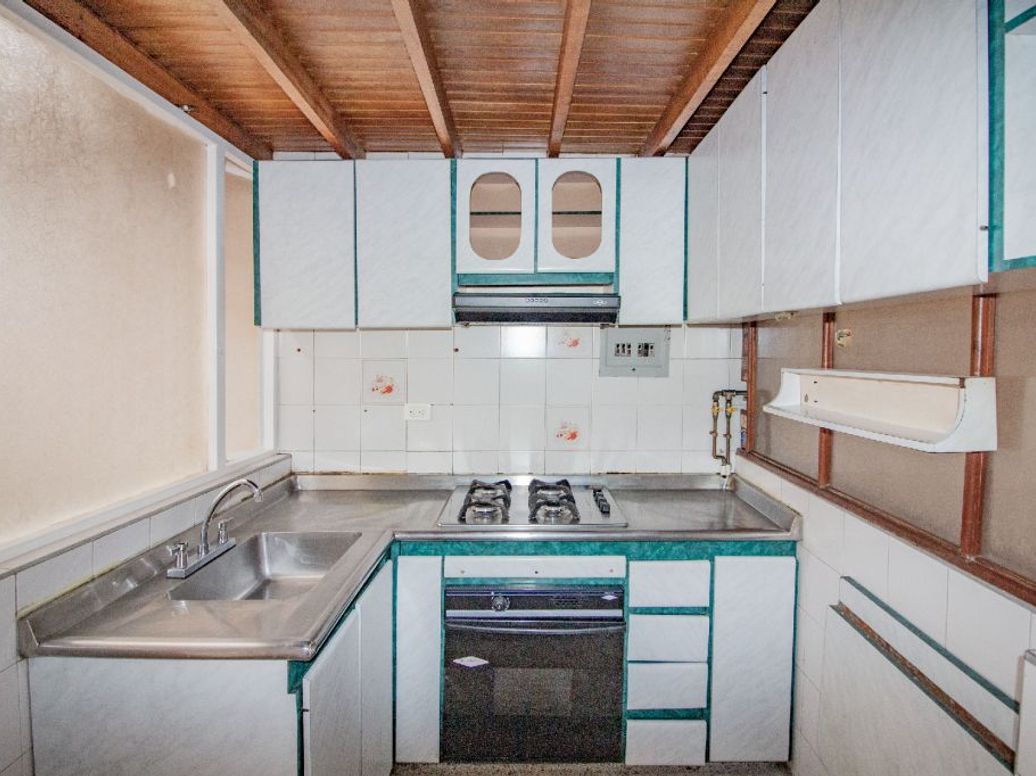 Apartamento de 3 alcobas en arriendo en Centro Americas, Bogotá, 80 m² · foto 14 de 16