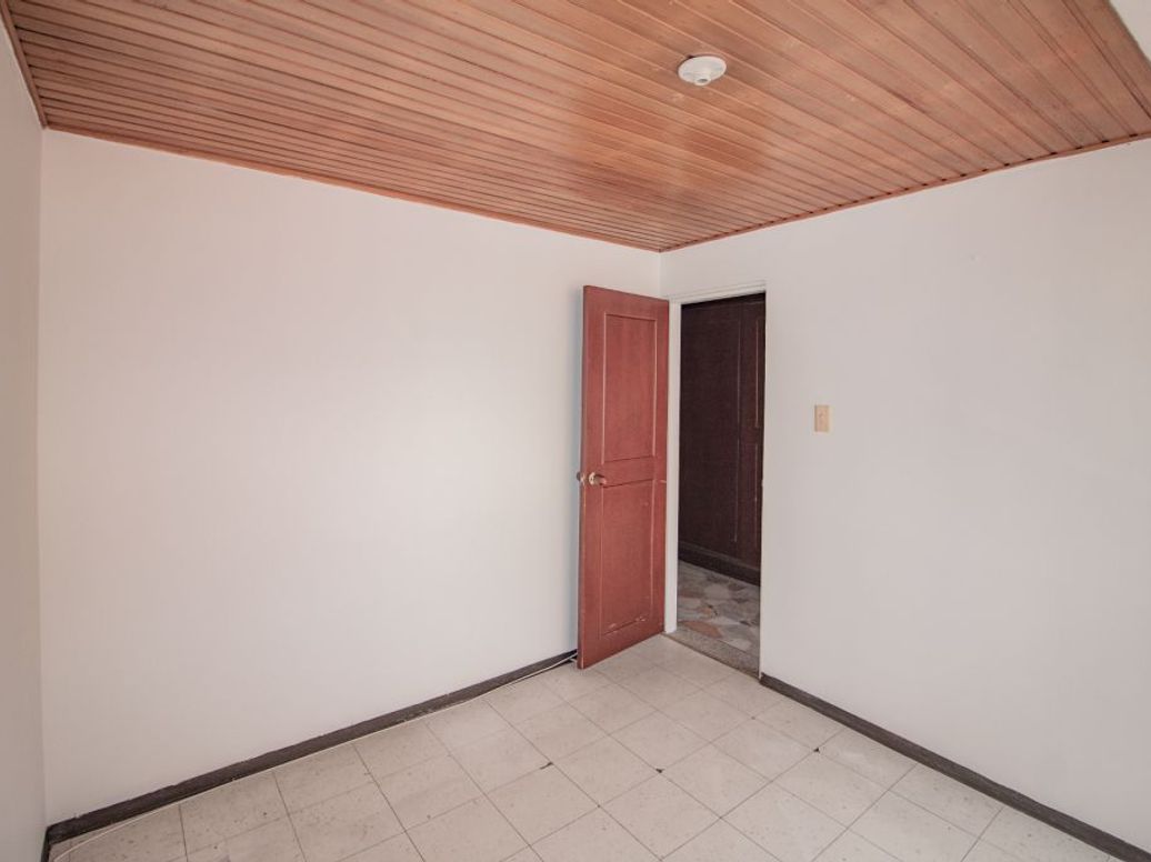 Apartamento de 3 alcobas en arriendo en Centro Americas, Bogotá, 80 m² · foto 7 de 16