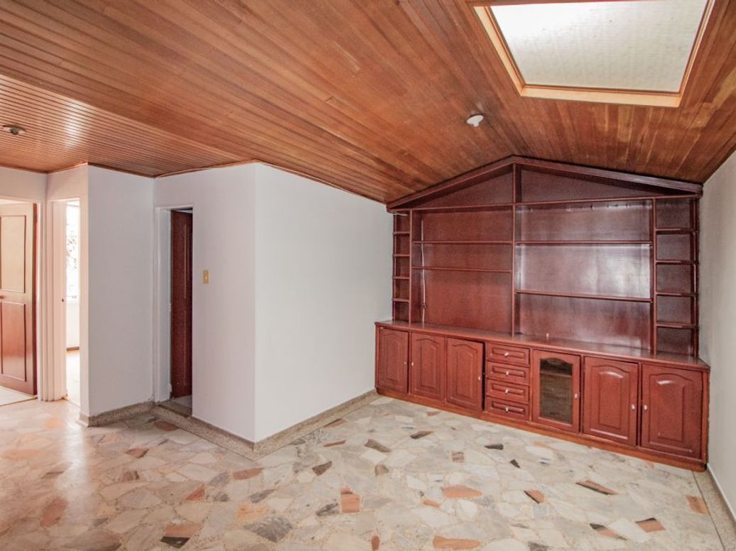 Apartamento de 3 alcobas en arriendo en Centro Americas, Bogotá, 80 m² · foto 2 de 16