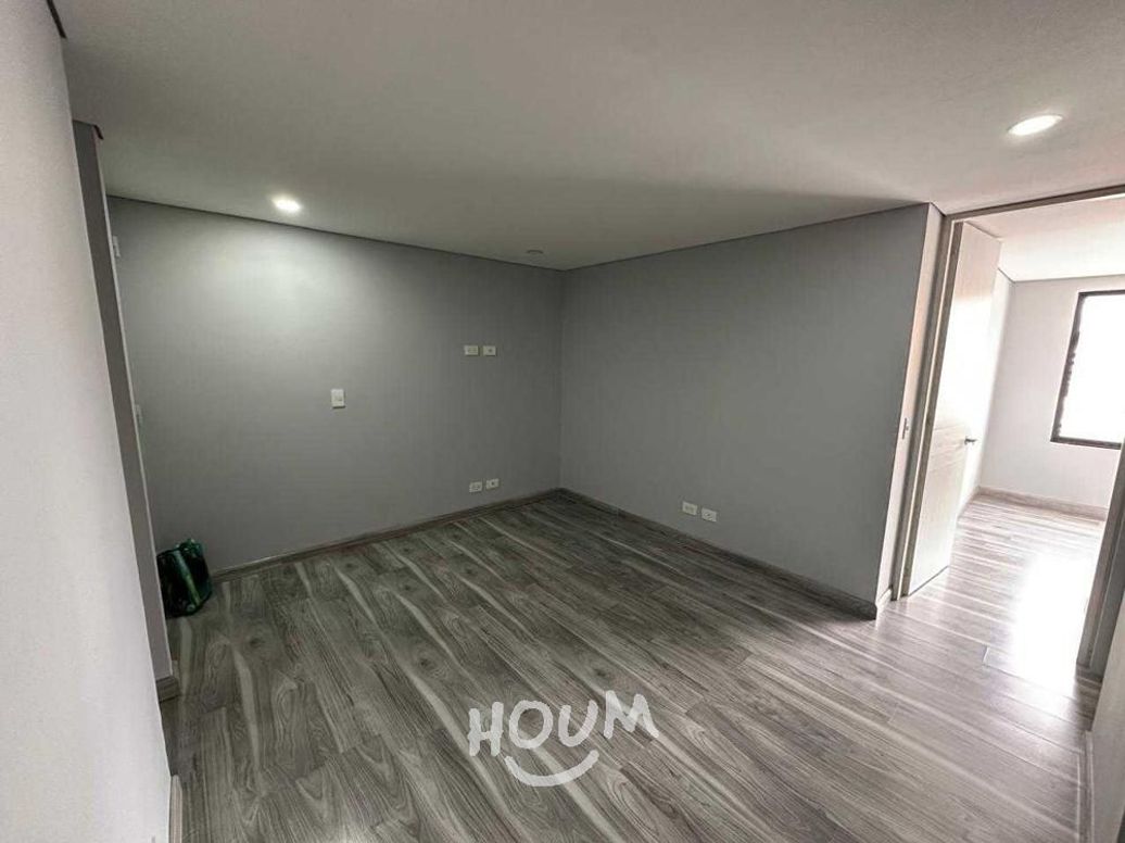 Apartamento de 3 alcobas en venta en La Esperanza Norte, Bogotá, 42 m² · foto 8 de 14