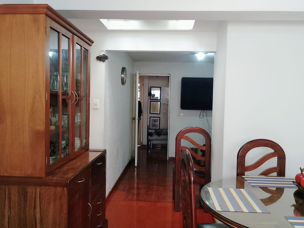 Casa de 5 alcobas en venta en Villa Luz, Bogotá, 364 m² · foto 4 de 20