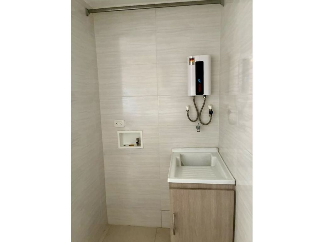 Apartamento de 3 alcobas en venta en Santa Ana Sur, Bogotá, 58 m² · foto 12 de 20