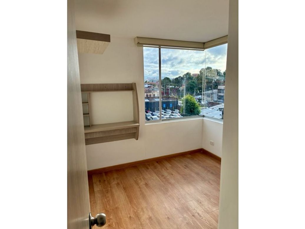 Apartamento de 3 alcobas en venta en Santa Ana Sur, Bogotá, 58 m² · foto 6 de 20