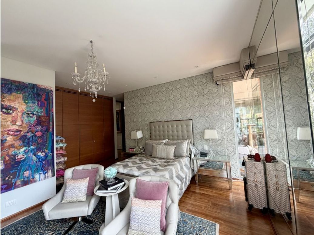 Apartamento de 3 alcobas en venta en Los Rosales, Bogotá, 452 m² · foto 6 de 20
